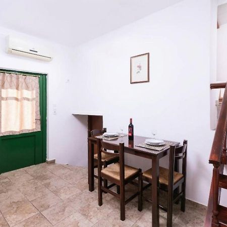 Apartment Panagiotis Kamilári Kültér fotó